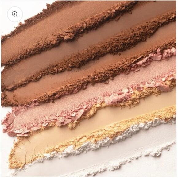 Kenia Ontiveros Beauty Set and
Define Kit Mattify set highlight contour bronze - Picture 3 of 6